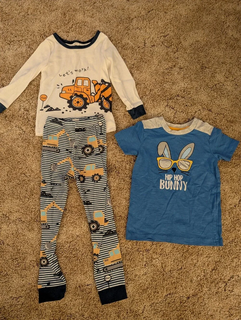 Boys 3T - 3 Swim Items, 2 Shorts, 1 PJ Set, And 1 Shirt.